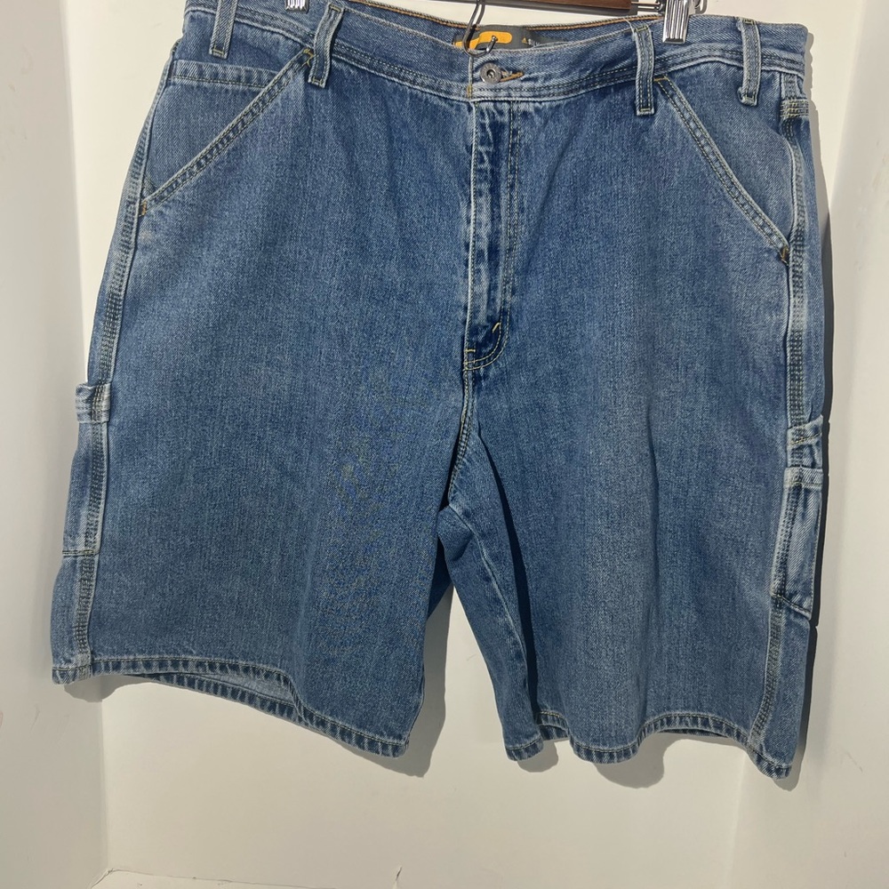 Vintage Y2K Levi’s Silver Tab Shorts 38